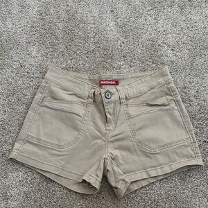 UNIONBAY Tan Cargo Shorts Casual Style